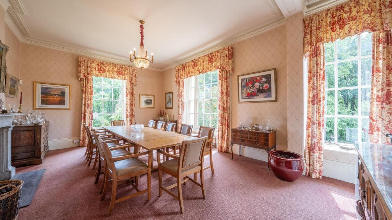 Pantybeiliau House Bed & Breakfast Gilwern エクステリア 写真