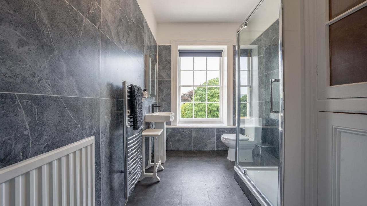 Pantybeiliau House Bed & Breakfast Gilwern エクステリア 写真